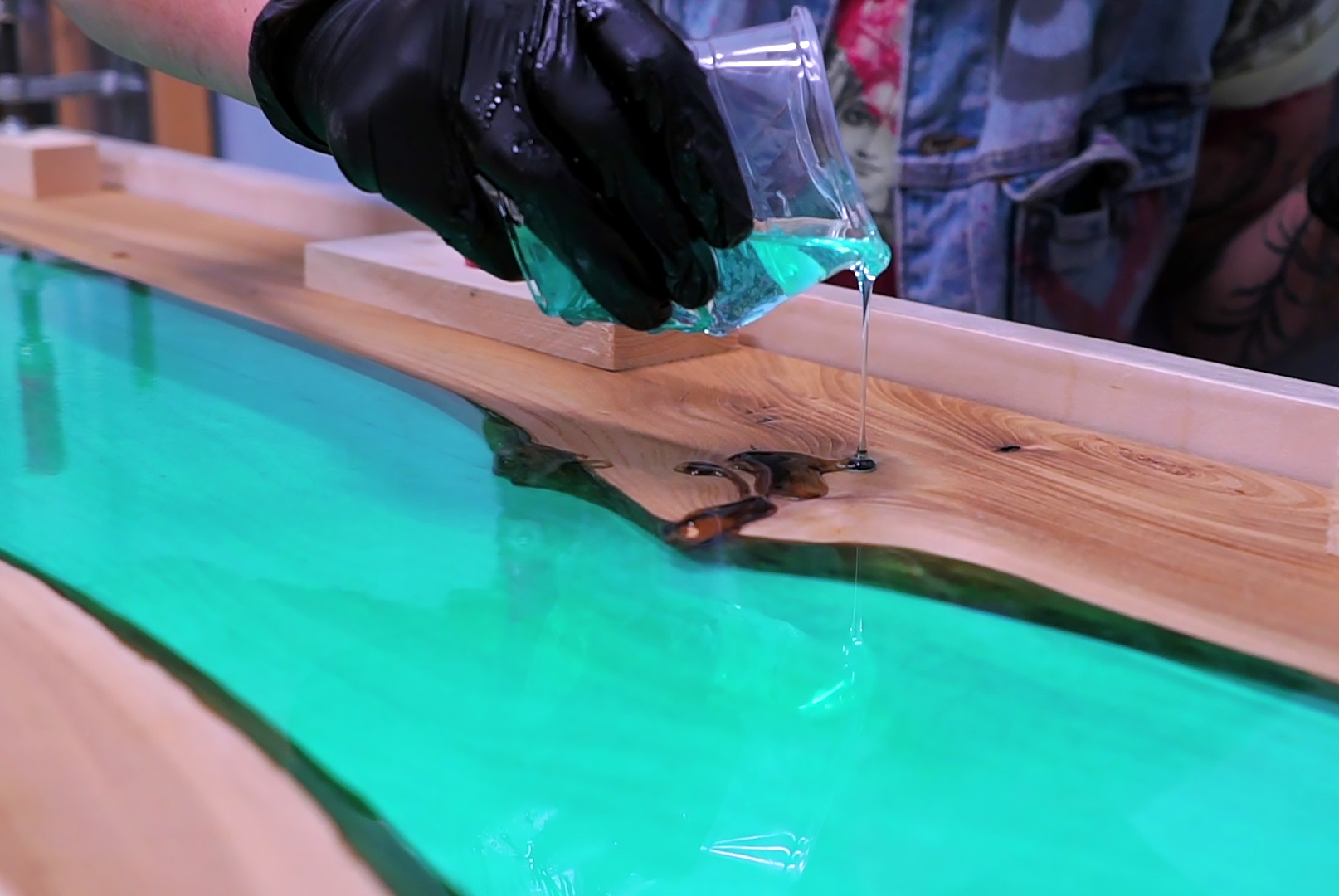 EPOXY RESIN: PROBLEMS AND SOLUTIONS - THE 12 MOST COMMON PROBLEMS -  ResinPro - Creativity at your service